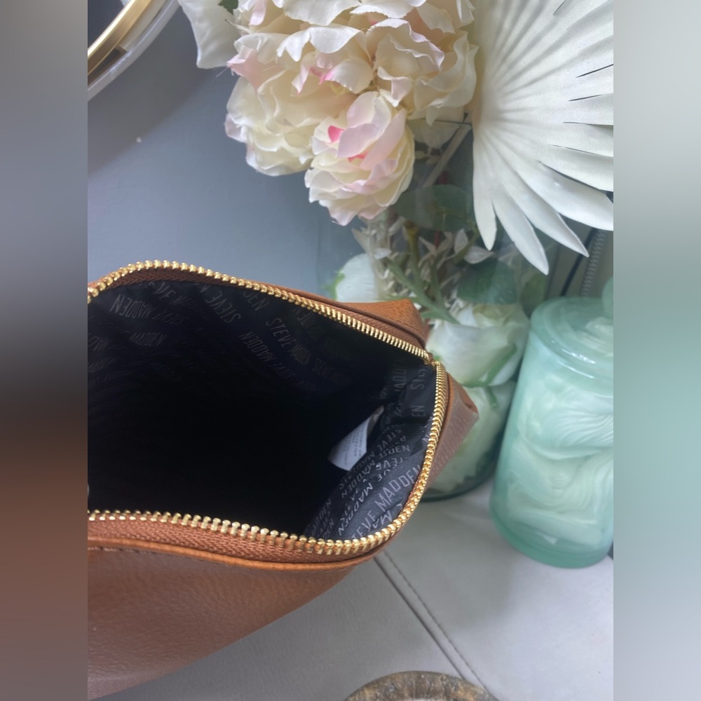 Steve Madden zipper bag - Picture 5 of 7